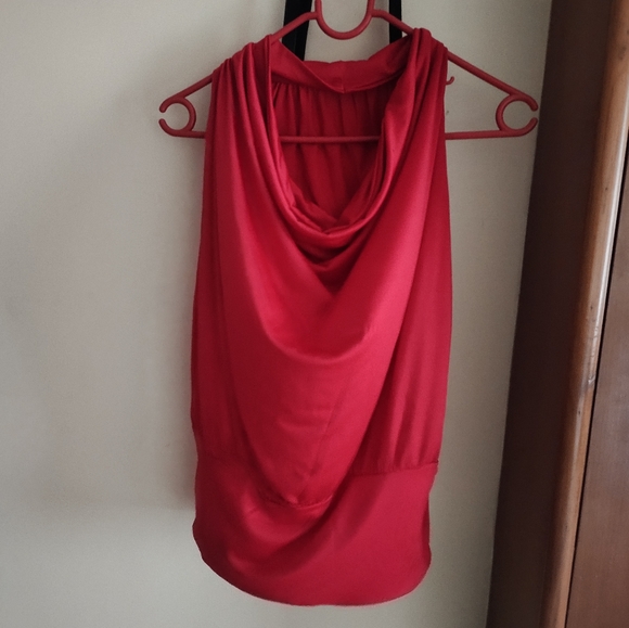 Red cowl neck pure silk top - Picture 4 of 4